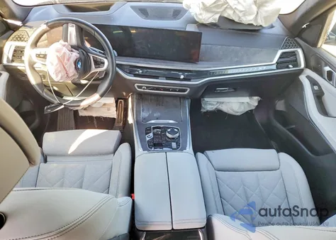 2025 BMW X7 xDrive40I from USA, damaged, VIN 5UX23EM02S9Y44089